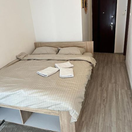Ferienwohnung Casa Habana 2 Oradea Exterior foto