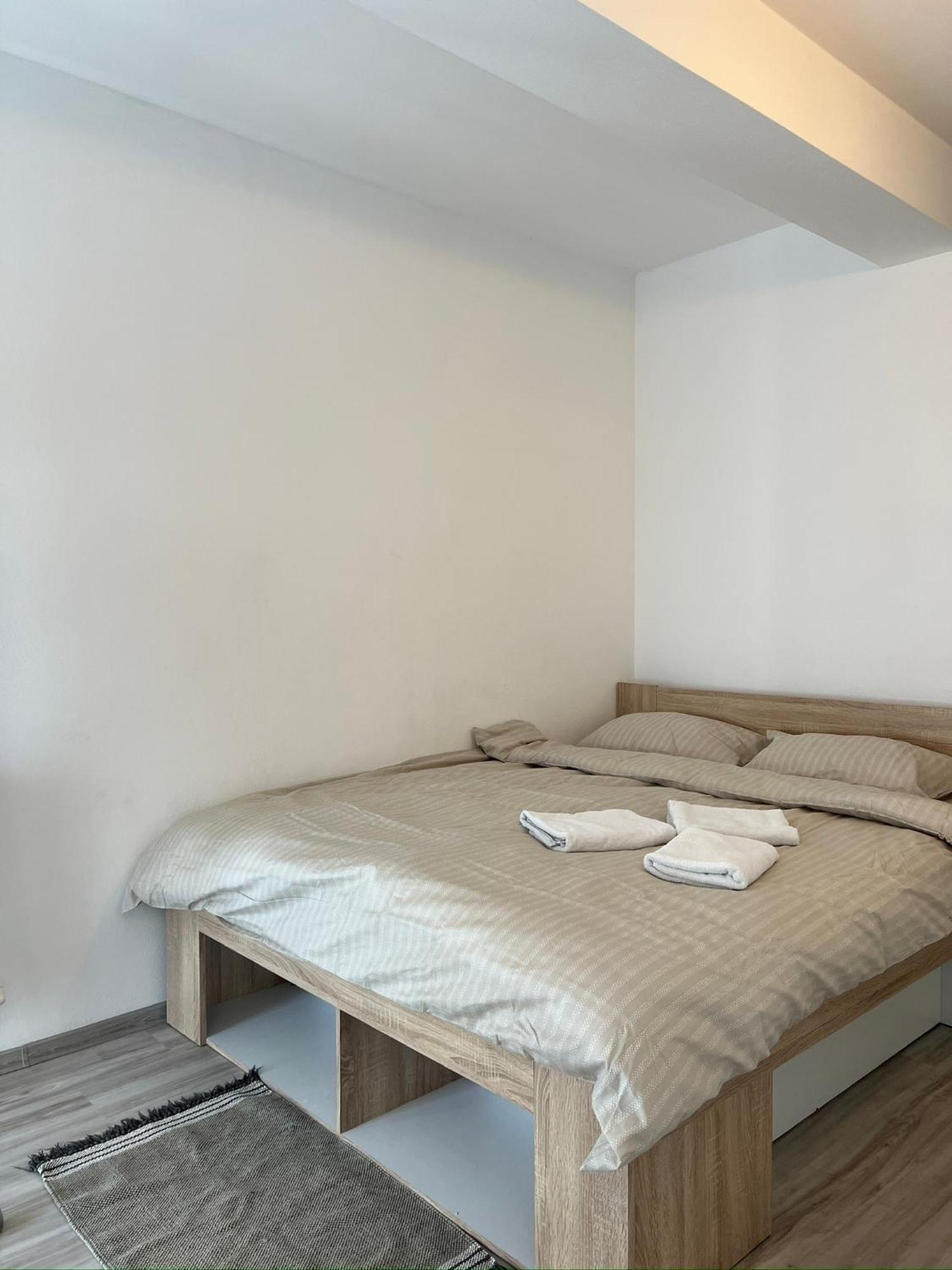Ferienwohnung Casa Habana 2 Oradea Exterior foto